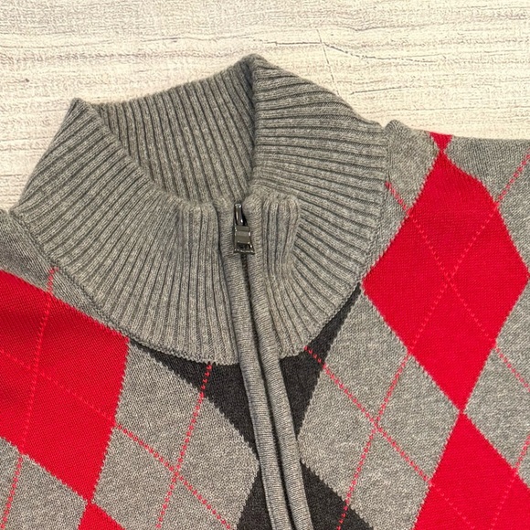 INC men Gray and Red Argyle Zip Up Sweater/size M - Picture 4 of 7